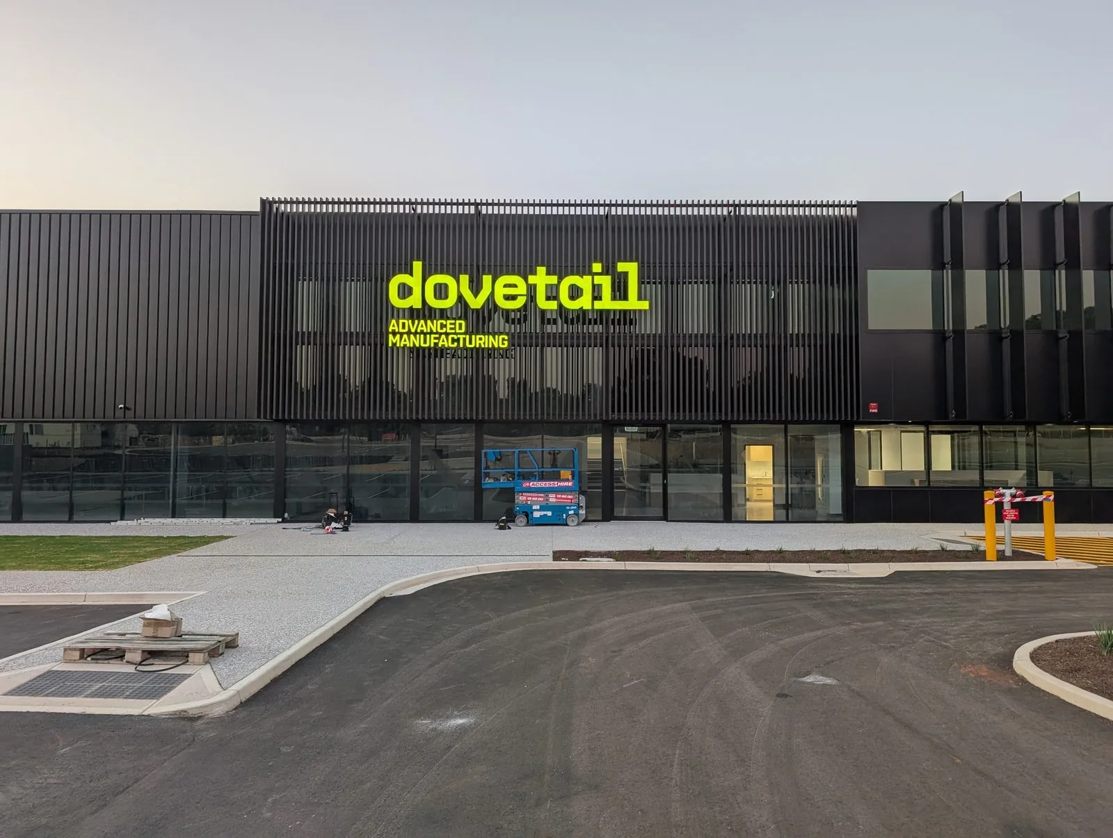 New Build & Wayfinding Packages - Gigantic Signs project photo