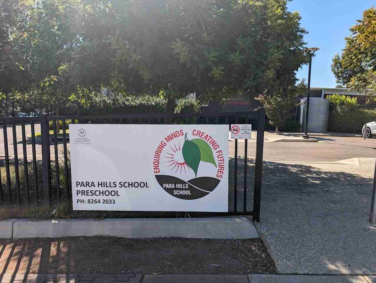 Para Hills Preschool in Adelaide fence banner with logo and information
